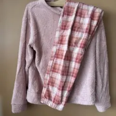 UNIQLO フリース パジャマ ピンクチェック柄　160