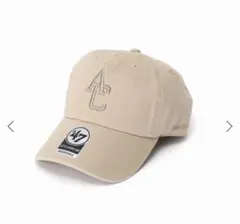 AP STUDIO AMERICANA別注EMBROIDERY CAP ベージュ