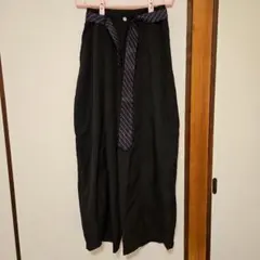 ワイドパンツ