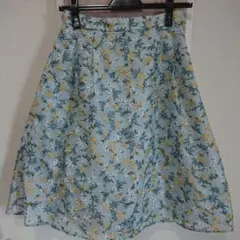 TOCCA 花柄刺繍 フレアスカート ひざ丈 0