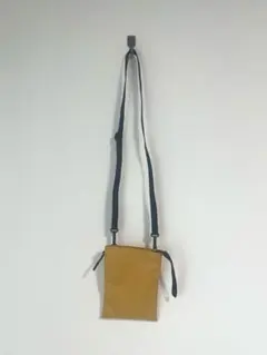 【無印良品】撥水再生ポリエステル　ミニサコッシュのサムネイル