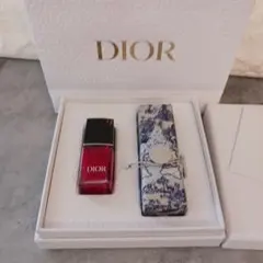 Dior　バースデーギフト ネイルポリッシュ レッド セット