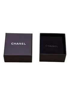 CHANEL ギフトボックス 黒