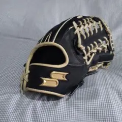 Item thumbnail for item 18d8c982-4b97-4b4b-b317-429c745a48c0