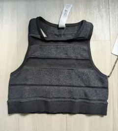 aloタンクトップxs alo タンクトップ xsの通販 by chihichan's shop｜ラクマ