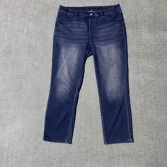 ユニクロストレッチパンツのサムネイル