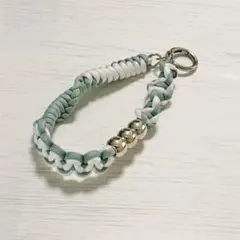 Item thumbnail for item bbef38a2-dc25-4681-8e40-2be59594c37c