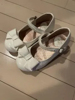 ホワイトリボン付きフォーマルシューズ　18cm 発表会　入学　入園　卒園