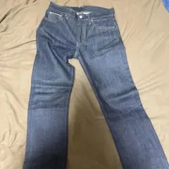 ユニクロ　太めデニム