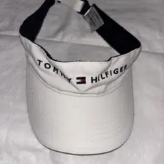 TOMMY HILFIGER ホワイトバイザー