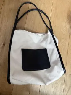 超美品☆クレッシェントのバイカラー トートバッグ ブラック ホワイト 