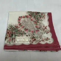 【新品未使用】NINARICCI ハンカチのサムネイル