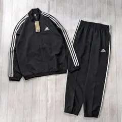 アディダス/トラックスーツ上下セット/エッセンシャルズ3ストライプス新品タグ付き