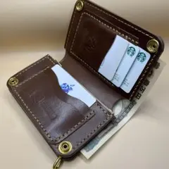 栃木レザー お札折らずに収納できる無骨なミドルトラッカーウォレット BTW