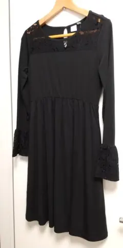 ギャップ  マタニティワンピース  ギャップマタニティワンピース