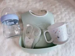 まとめ売りBABYBJORN 離乳食用スタイ　ムーミン　NUK