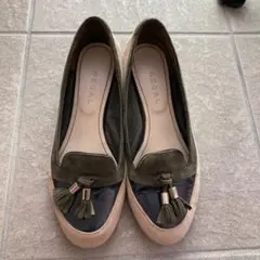 REGAL　23cm スエード　タッセルパンプス