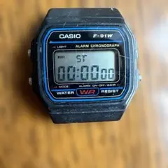 CASIO F-91W デジタル腕時計 本体のサムネイル