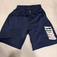 OAKLEY ネイビー ハーフパンツ