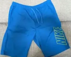 未使用　NIKE 　ショートパンツ