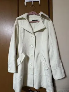 Aller Bien 白いコート