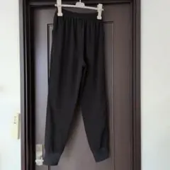 GUのスリットジョガーパンツZ