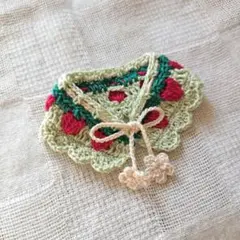(355) つけ襟　付け襟　ぬいぐるみ　ハンドメイド　いちご　苺