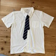 キッズ160サイズ　ネクタイ付きポロシャツ
