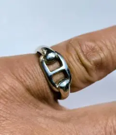 Item thumbnail for item 35aa5e00-d835-4d4c-a7dd-1197caf717f9