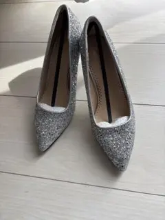 シルバー グリッター ポインテッドトゥ ハイヒール