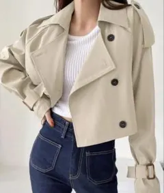 SHEIN Dazy ベージュ クロップドトレンチコートのサムネイル