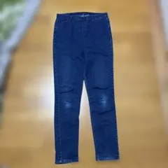 ユニクロスキニーパンツ