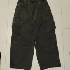 GU　デニムスーパーワイドカーゴパンツ