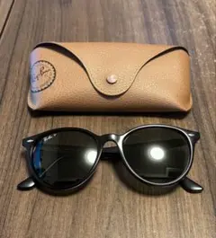 Ray-Ban ブラック サングラス RB4305-F 601/9A