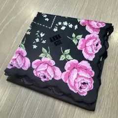 【未使用】ANNA SUI バラ柄 ハンカチ