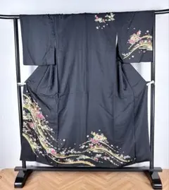 訪問着 花車花束文様 金彩 黒地 華やかのサムネイル