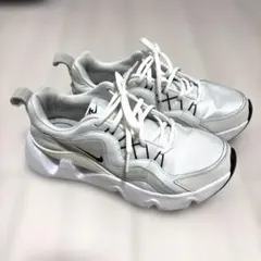 NIKE ナイキ スニーカー ウィメンズ RYZ365 25cm