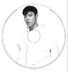 bigbang T.O.P タプ ファーチャーム - メルカリ