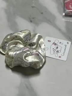 シナモロール　シュシュ