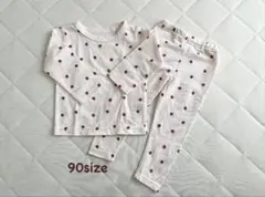 キッズパジャマ90 いちご柄　ピンク　秋服のサムネイル