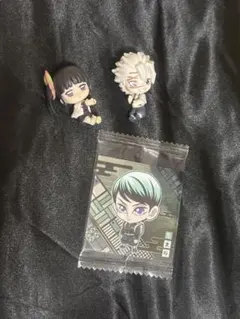 鬼滅の刃 栗花落カナヲ 不死川実弥 愈史郎