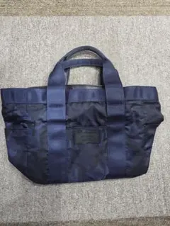 Item thumbnail for item 150fc424-a3eb-4ab9-8b97-8c87ff1207d4