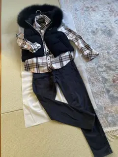 バーバリーブルーレーベル　スキニーデニム ネイビー38