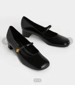 CHARLES & KEITH メタリックアクセントメリージェーンパンプス　37のサムネイル