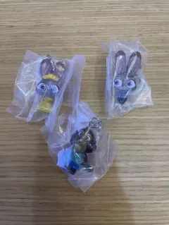 ズートピア2 めじるしアクセサリー　ジュディ2個&ニブルズ