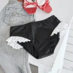 Chico【水着/ショーツ】裾フリルショーツのサムネイル