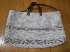 Item thumbnail for item 2344edaf-c3c6-4891-a467-5970d6302b7d