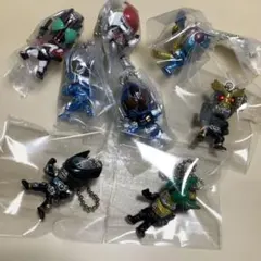未使用】仮面ライダー フィギュアキーホルダー 5種セット - メルカリ