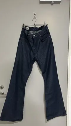 コ*カ様 ZARA x Disney ブーツカットデニム 31