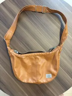 Item thumbnail for item af2cbe85-3faf-421d-82c7-00b022c9e5b6